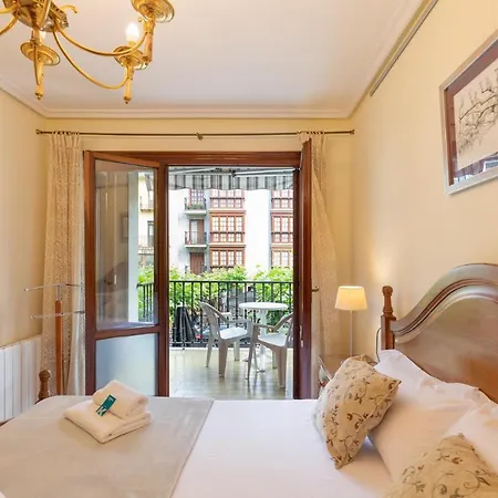 Plaza Berri - Baskeyrentals Lejlighed *